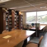 Preparant els trasllat de la col·lecció bibliogràfica