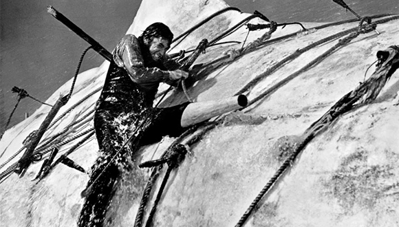 Gregory Peck com a capità Ahab a la pel·lícula Moby Dick, de John Huston (1956). Font: Kino Lorber