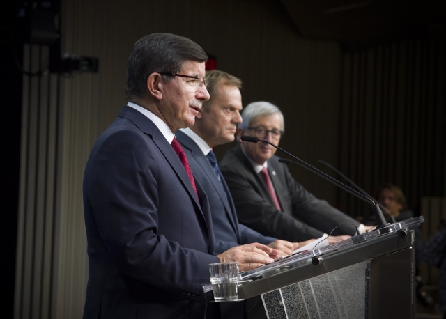  Cumbre del disimulo entre la UE y Turquía