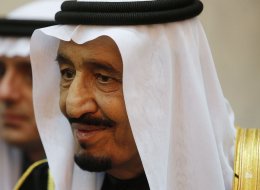 Arabia Saudí renueva el banquillo sucesorio