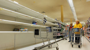 Nova York es prepara per l'arribada de l'huracà 'Sandy'/ Mike Stobe/Getty Images