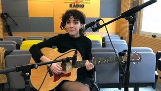 Núria Graham a l'estudi 1 de Catalunya Ràdio