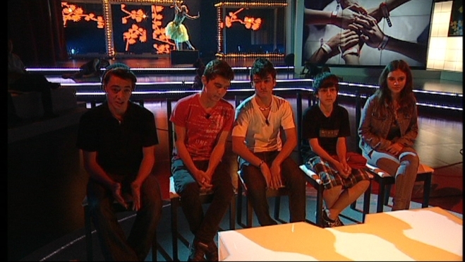 Els "polseres vermelles" ens han explicat un conte