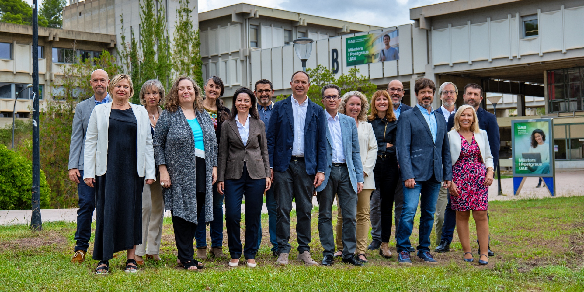 Imatge grupal dels membres de la candidatura d'Hèctor Sala - Persones i Coneixement UAB.