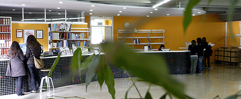 Biblioteca Ci�ncia i Tecnologia UAB