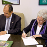 La UAB signa un acord de col�laboraci� amb la Universitat del Caire