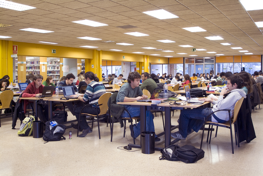 02-03-salaEstudi (2)