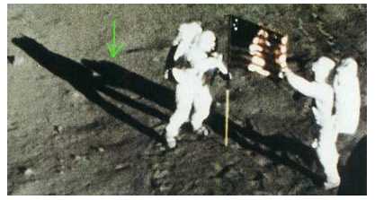 luna1.jpg (13680 bytes)