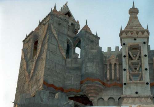 castillo04.jpg (17715 bytes)