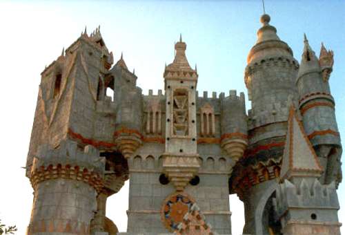 castillo10.jpg (21041 bytes)