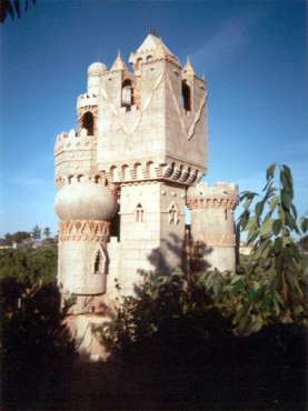 castillo22.jpg (13282 bytes)