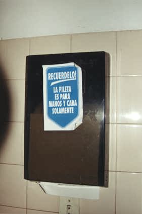 cartel4.jpg (8454 bytes)