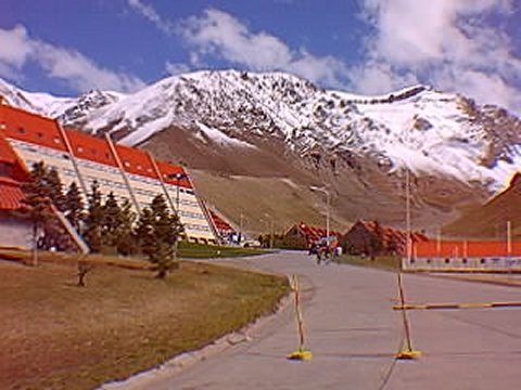 apr16_33.jpg (40958 bytes)