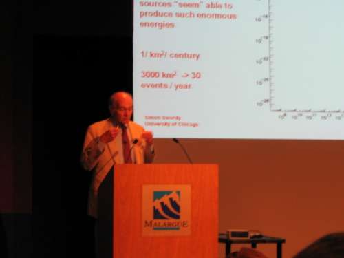 auger3.jpg (10573 bytes)