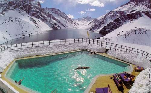 piscinab.jpg (29090 bytes)