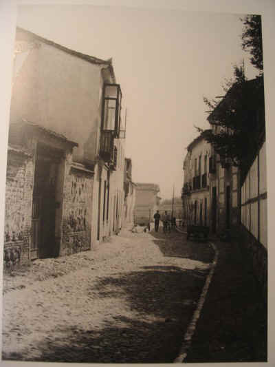 image007.jpg (51953 bytes)