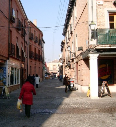 image012.jpg (60973 bytes)