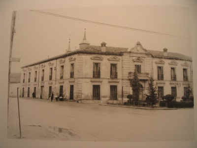 image025.jpg (26272 bytes)