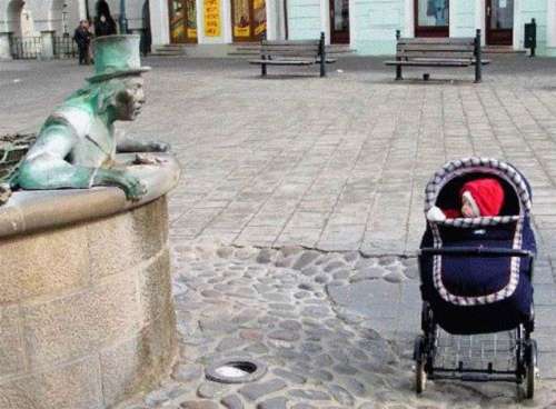 insolito33b.jpg (28935 bytes)